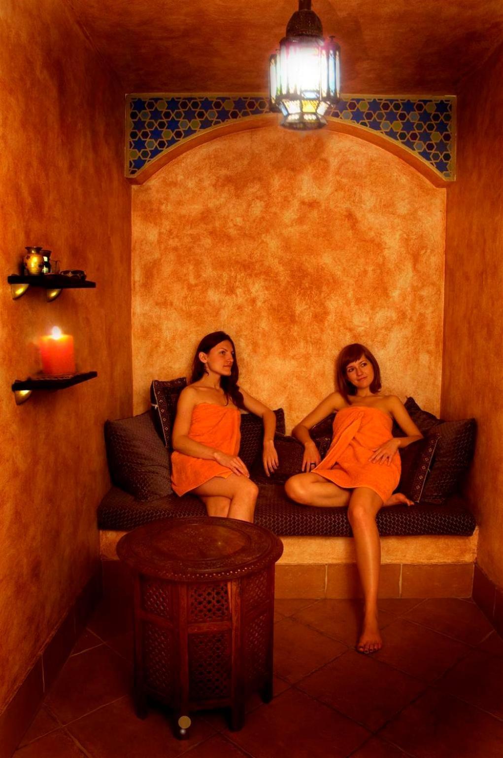 Palac Nieznanice Zabytek Goscinny Ze Spa المظهر الخارجي الصورة